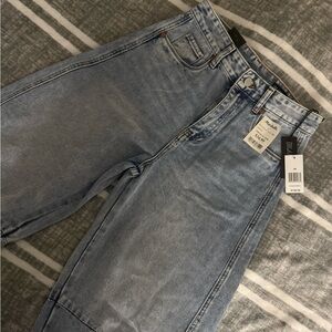 Source Unknown Women's Light Blue Flare Jeans